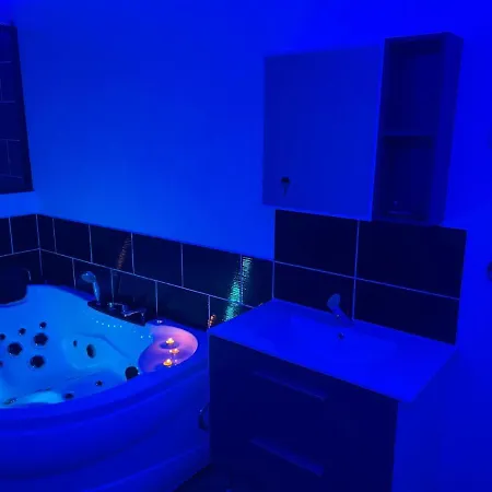 Apartman Ng Prestige - Lille I Winoc - Balneo - Netflix - Wifi *